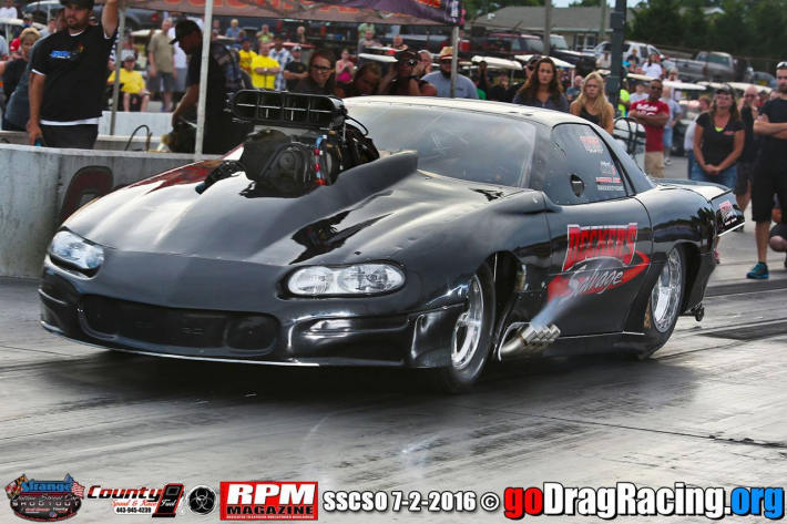 Mike Decker Wins Outlaw 10.5 at Cecil Street Car Shootout